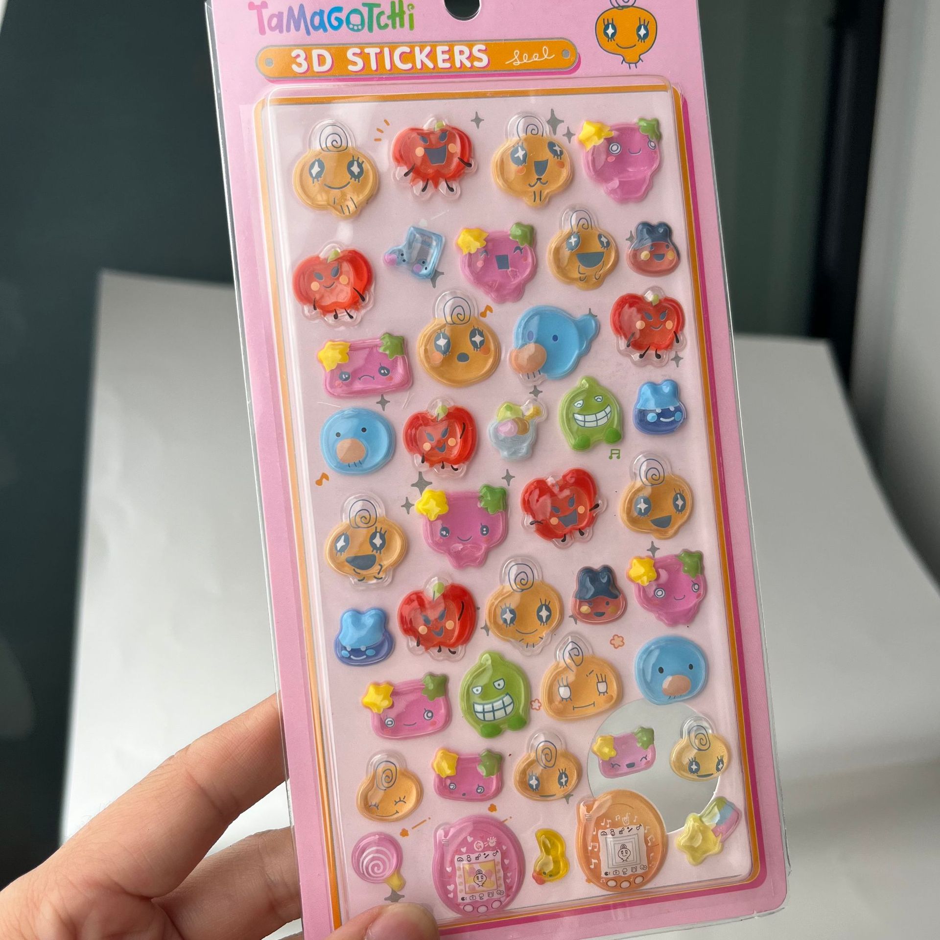 Urocze naklejki 3D Tamagotchi, – Phone Accessories And Electronics recenzja i cena